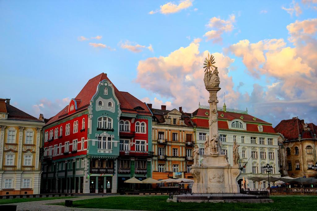Try The Central Feeling Timisoara Exterior foto